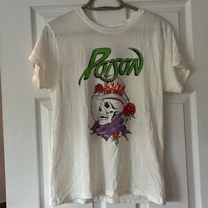 Daydreamer Poison Skull Roses graphic band tee size small